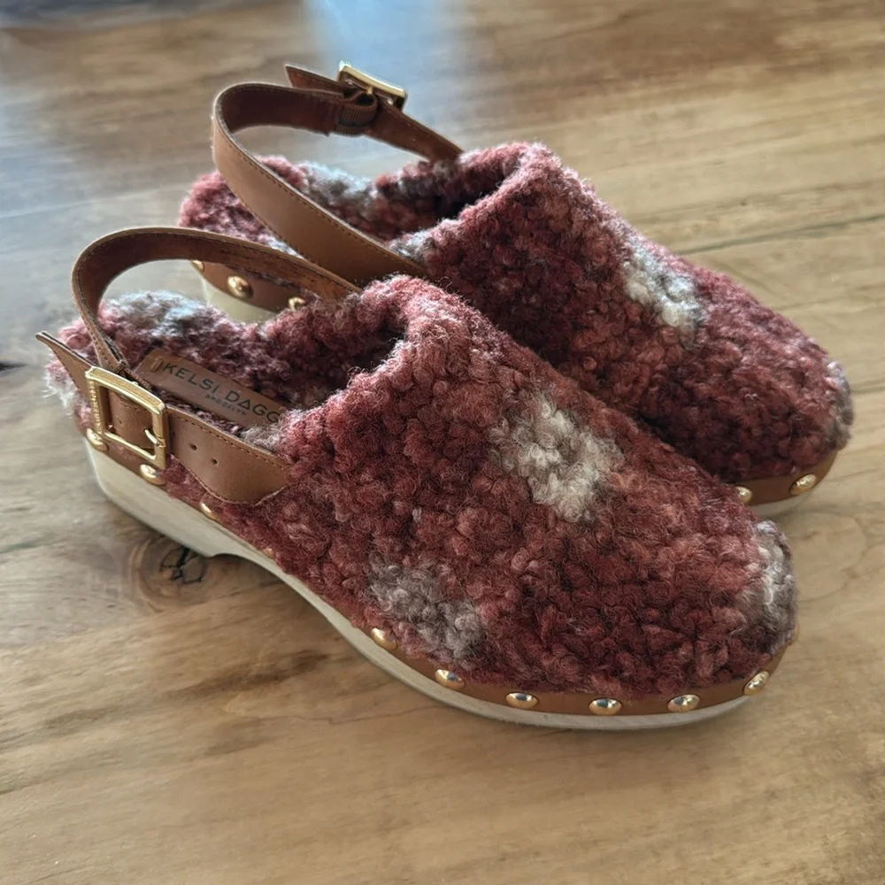NEW Kelsi Dagger Brooklyn Warehouse Shearling garnet multi stud clog anthro 6.5 - Picture 6 of 13